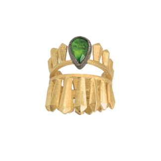 Ring gold plated with dioptase quartz